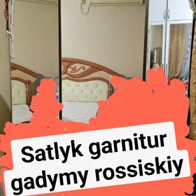 Spalny garnitur