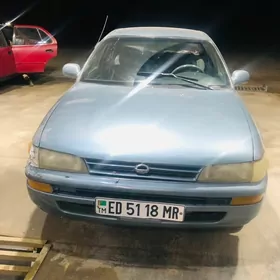 Toyota Corolla 1995