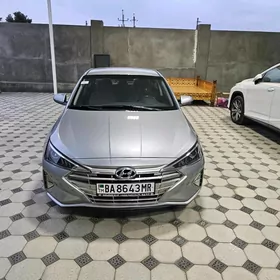 Hyundai Elantra 2020