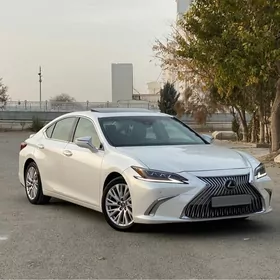 Lexus ES 350 2020