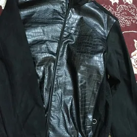 кожаная куртка