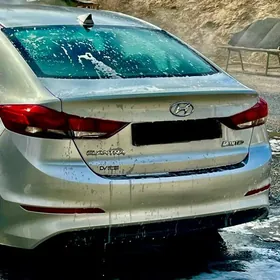 Hyundai Elantra 2017