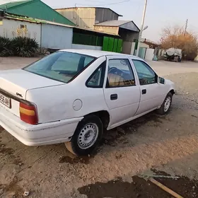 Opel Vectra 1990