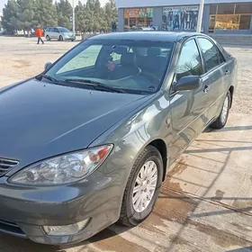 Toyota Camry 2005