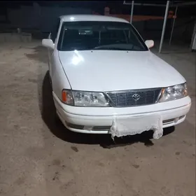Toyota Avalon 1999