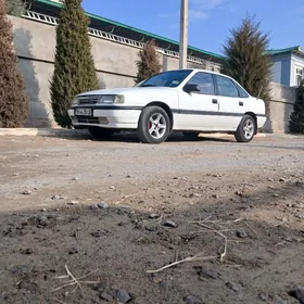 Opel Vectra 1990