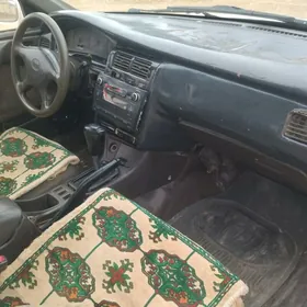 Toyota Corona 1995