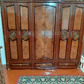 Gigant spalni komplekt