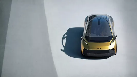 Kia в свое 80-летие показала концепт-кар с джойстиком и штурвалом