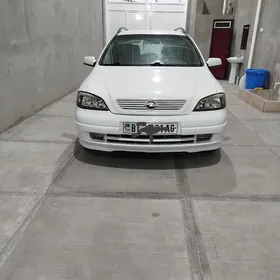 Opel Astra 2003