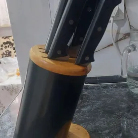 набор ножей