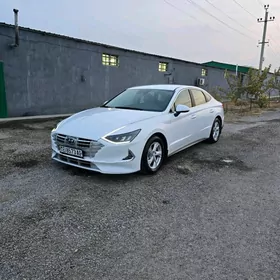 Hyundai Sonata 2021