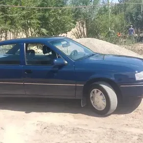 Opel Vectra 1990