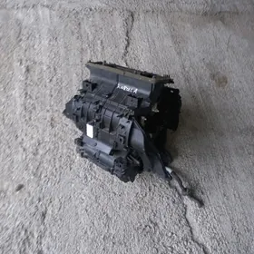 Karolla peçiñ daşy