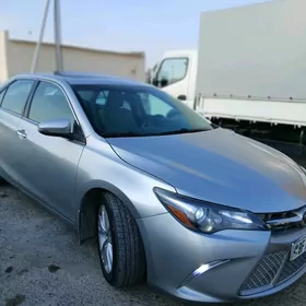 Toyota Camry 2015
