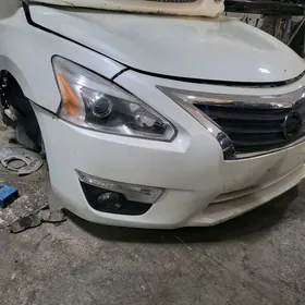 2014 Altima fara zapças