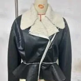 женская курточка /bagana koja