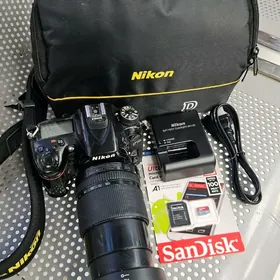 Nikon 7100