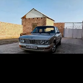 BMW 520 1986