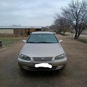 Toyota Camry 1998