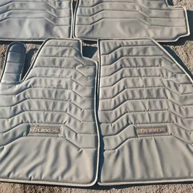 LexsusRx. 330.350 kowrikLexsu