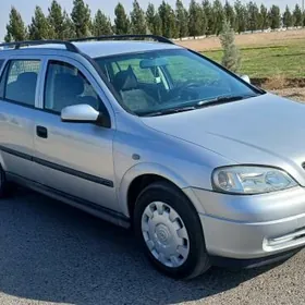 Opel Astra 2000