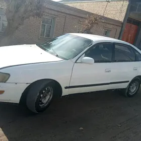Toyota Corona 1992