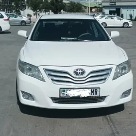 Toyota Camry 2010