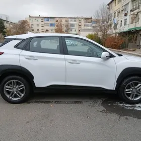 Hyundai Kona 2021