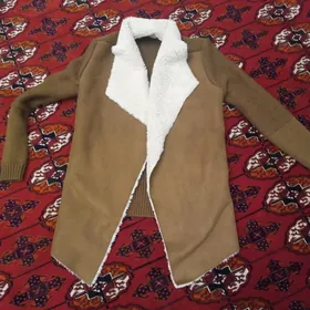 дублёнка с вязаными рукавами