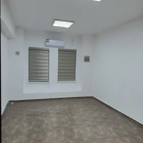 МИР 7/3 ОФИС 4 КОМ