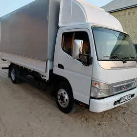 Mitsubishi Canter 2011