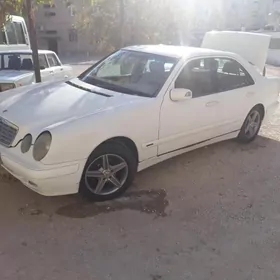 Mercedes-Benz W201 2000