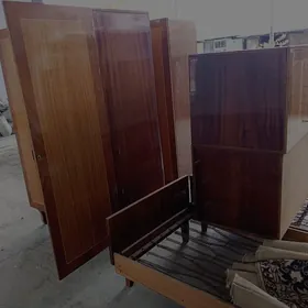 Spalny garnatur nabor