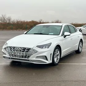 Hyundai Sonata 2021