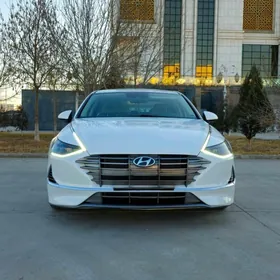 Hyundai Sonata 2021