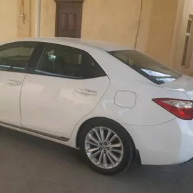 Toyota Corolla 2014