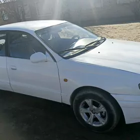 Toyota Carina 1993