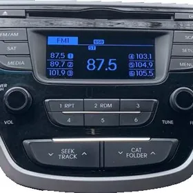 Hyundai Elantra 2016 Magnitola