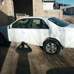 Toyota Camry 1996