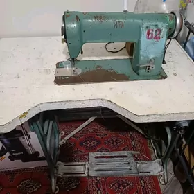 TİKİN MAŞIN ŞVEYNİ