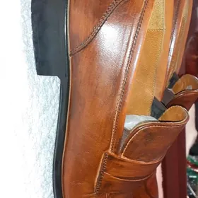 KÖWÜŞ  Razmer  42.