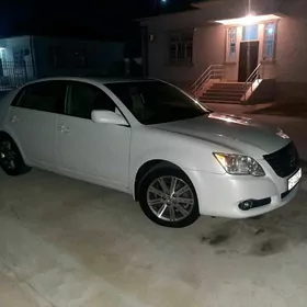 Toyota Avalon 2010