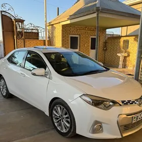 Toyota Corolla 2014