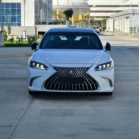 Lexus ES 350 2021