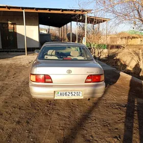 Toyota Camry 1996