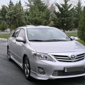 Toyota Corolla 2013