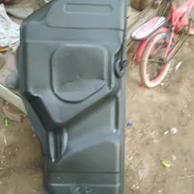 Benzobak Opel Astra (depik)