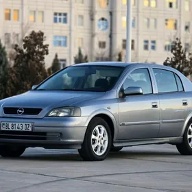 Opel Astra 2003