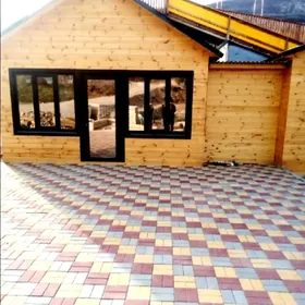 DAROŽNY PİLİTA, ÝAN ÝODA